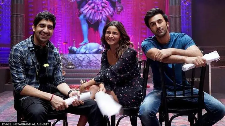 'Brahmastra': Ayan Mukerji gives sneak-peek into Big B, Ranbir & Alia's fun time on set Brahmastra