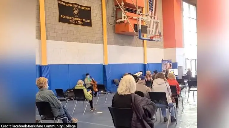 Award winning Cellist Yo-Yo Ma holds impromptu concert after receiving second COVID-19 jab Yo-Yo Ma
