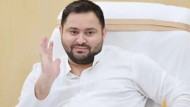 ‘Seasonal Sanatani’: BJP Slams RJD Leader Tejashwi Yadav for Eating Fish During Navratri