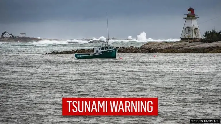 Alaska: 7.5 Magnitude earthquake prompts small Tsunami waves Alaska