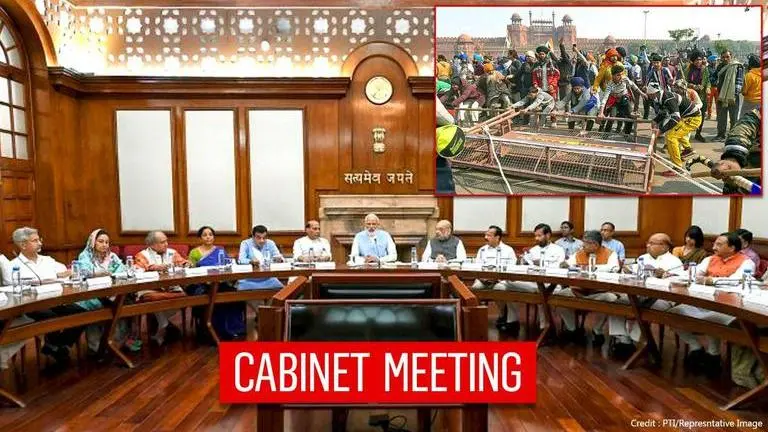After farmers' tractor rally violence in Delhi, Union Cabinet to hold meeting today Union Cabinet meeting