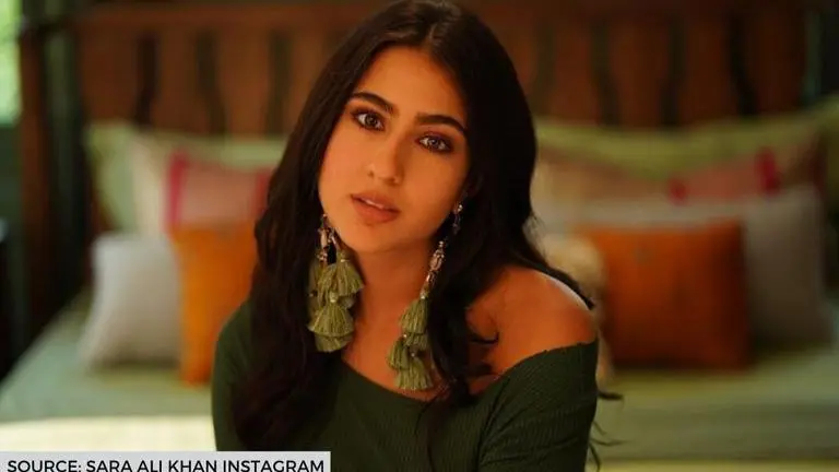 Sara Ali Khan reveals who is the 'queen of her dreams' with this stunning picture Sara Ali Khan