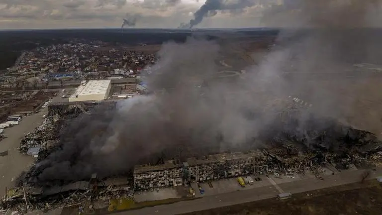 Russian forces take control of Melitopol's television & radio broadcasting towers Russia