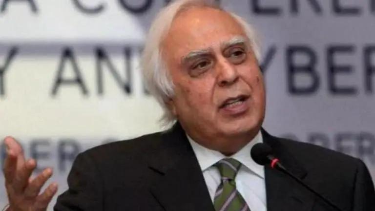 'Failed forerign policy':Kapil Sibal targets govt over scheduled EU debate on CAA, Kashmir Kapil Sibal