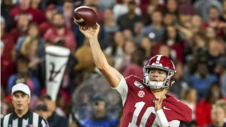 Heisman finalists: Tide teammates plus Lawrence and Trask Mac Jones
