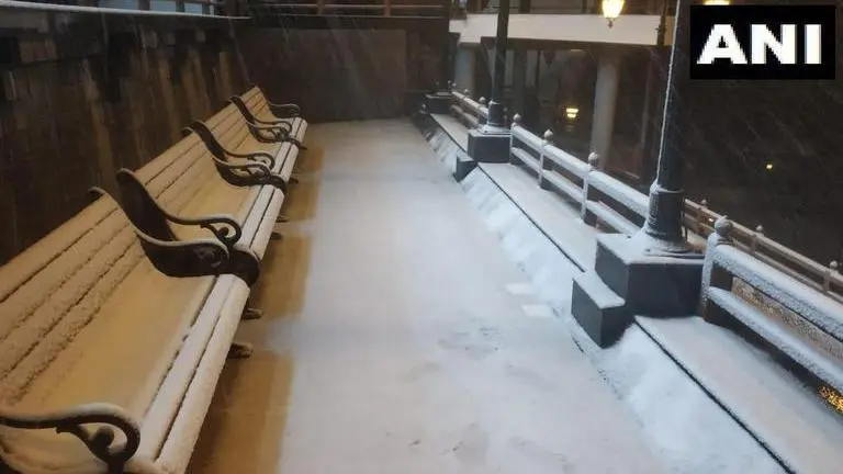 Fresh Western Disturbance to Bring Heavy Snow, Rain to Himachal Pradesh Met Department