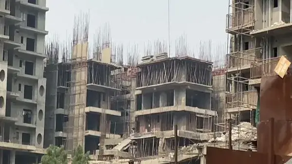 کنڑ اداکارہ رانیا راؤ 14.8 کلو سونے کے ساتھ گرفتار