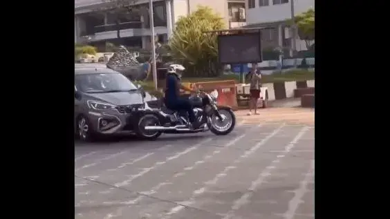 Viral video Shows Speeding Car Hitting A Bike And Sending The Rider Skidding Across The Pavement Viral Video: Mumbai Car-Bike Accident