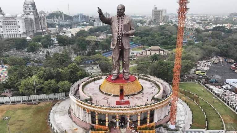 Tallest statue of Dr BR Ambedkar unveiled in US | Republic World