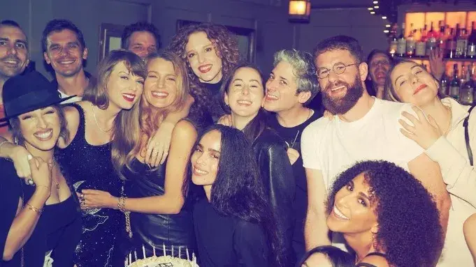 Taylor Swift's beau gives her birthday bash a miss - Blake Lively, Gigi Hadid, Zoe Kravitz attend Taylor Swift