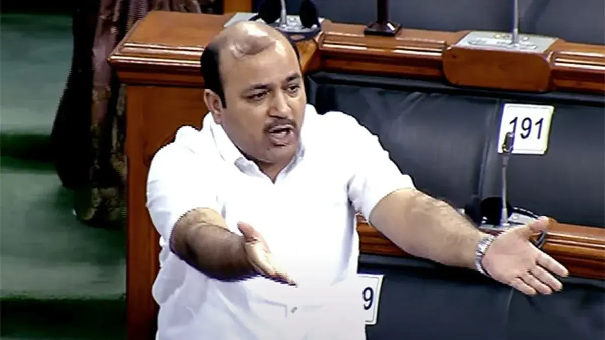 दानिश अली ने अब थामा कांग्रेस का हाथ, रमेश बिधूड़ी के संसद में बयान के बाद बढ़ी थी नजदीकियां Danish Ali