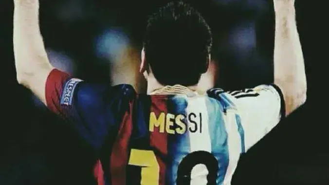 First half Argentina and second half in Barca jersey, that's how Messi gonna retired? First half Argentina and second half in Barca, that's how Messi gonna retired.