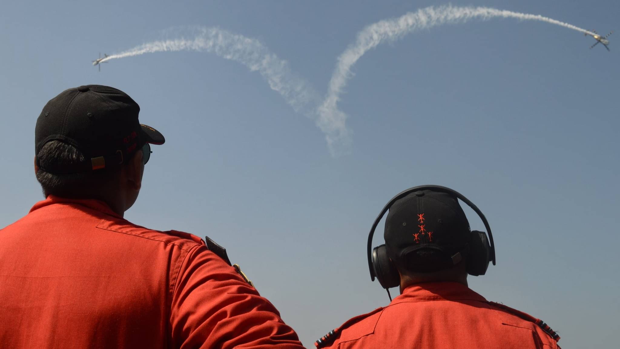 Umiam Lake in Shillong, Meghalaya witnessed Indian Air Force’s aerial displays, featuring Rafale, Chinook, and Sarang Team.