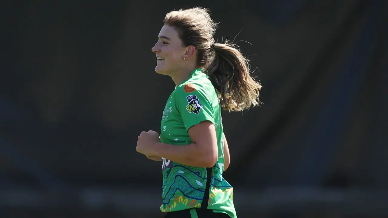 Annabel Sutherland Makes History, Becomes First Woman to Smash Three Consecutive Test Hundreds Annabel Sutherland