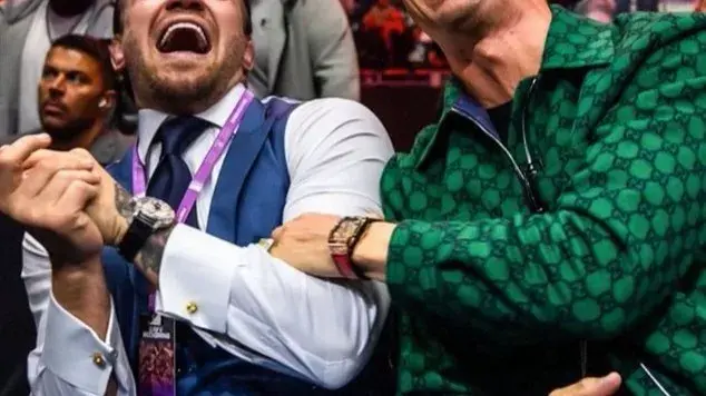 '$250,000,000 a..': Conor McGregor drops baffling reaction to the viral pic with Cristiano Ronaldo Conor McGregor