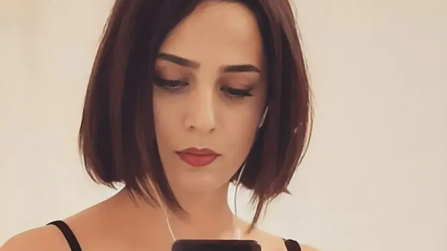 Iranian Woman Flogged 74 Times for Not Wearing Hijab as Nation Tightens its Grip on Dress Code Laws 33-year-old Roya Heshmati flogged 74 times for not wearing Hijab