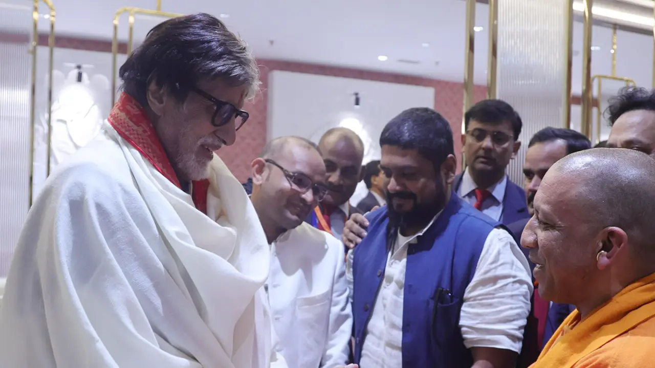 UP CM Yogi Adityanath Meets Amitabh Bachchan, Ranbir Kapoor, Others After Ram Mandir Pran Pratishtha Amitabh Bachchan with UP CM