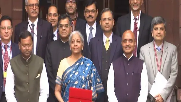 Finance Minister Nirmala Sitharaman Wears Tussar Silk Saree For Budget : Know All About The Fabric Finance Minister in silk saree