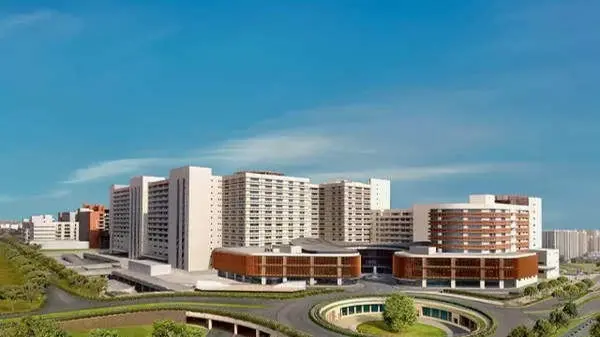 Faridabad Hospital Conducts North India’s First Successful Hand Transplant on Two Patients In a major breakthrough, Amrita Hospital, Faridabad, India’s largest private multi-speciality hospital, has conducted North India’s first-ever hand transplant on two patients