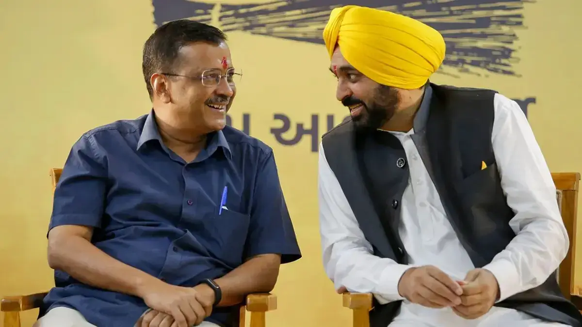 Arvind Kejriwal and Bhagwant Mann 