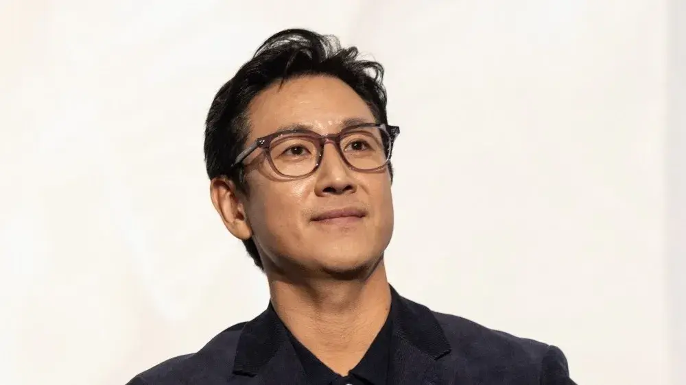 Lee Sun Kyun death: Parasite actor’s funeral to be held privately, agency issues statement Lee Sun-Kyun