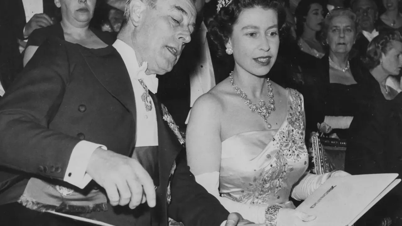 World On This Day: When Queen Elizabeth II married Philip Mountbatten When Queen Elizabeth II married Philip Mountbatten