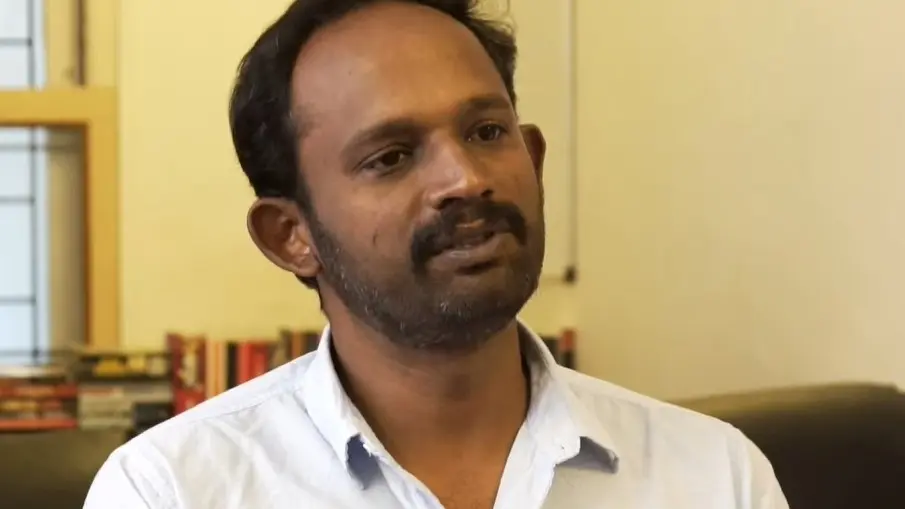 Tamil Director Manikandan's National Award Medal Returned By Robbers With Heartfelt Apology Manikandan