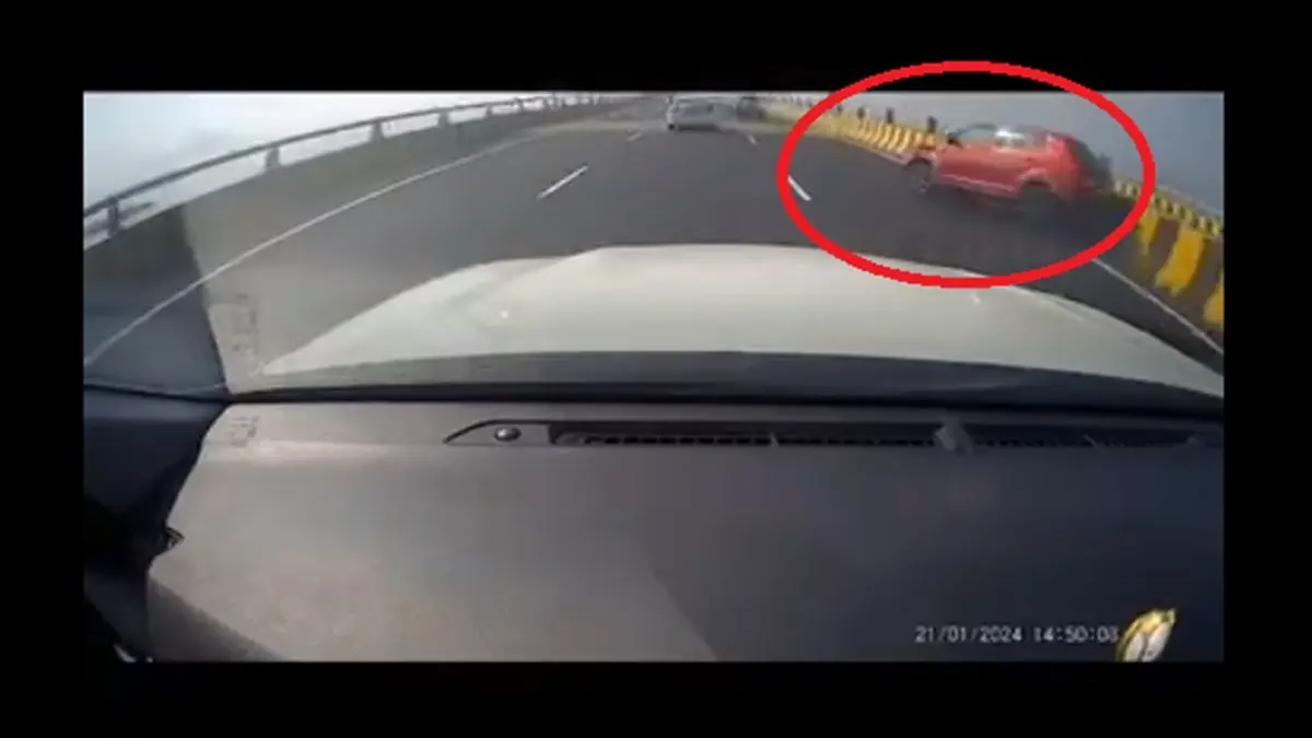 First Accident on Atal Setu: Car Rams Railings, Flips Over on MTHL | VIDEO First Accident on MTHL