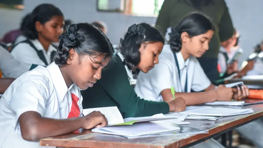 Kolkata: Madhyamik Special Buses, Trains And Trams For Candidates Before Exam Begins Tomorrow- Check Madhyamik Special Buses