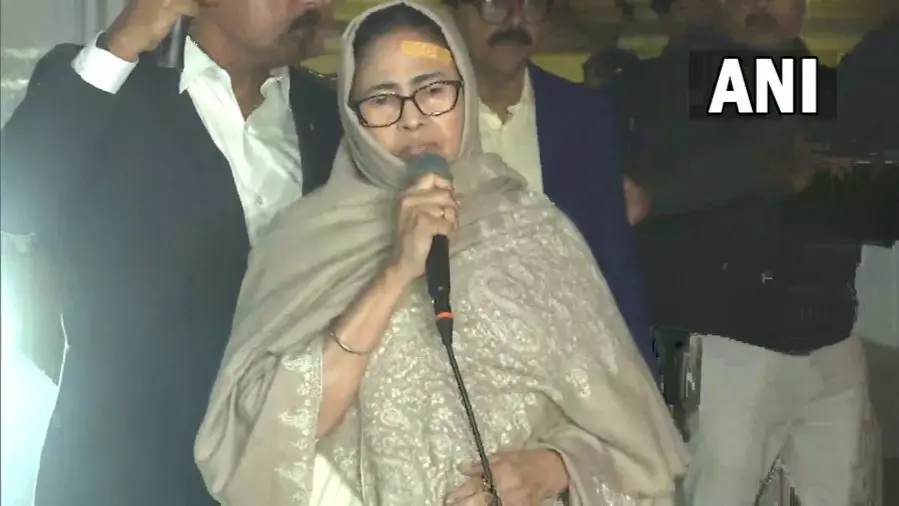 Mamata Banerjee addressing media after accident