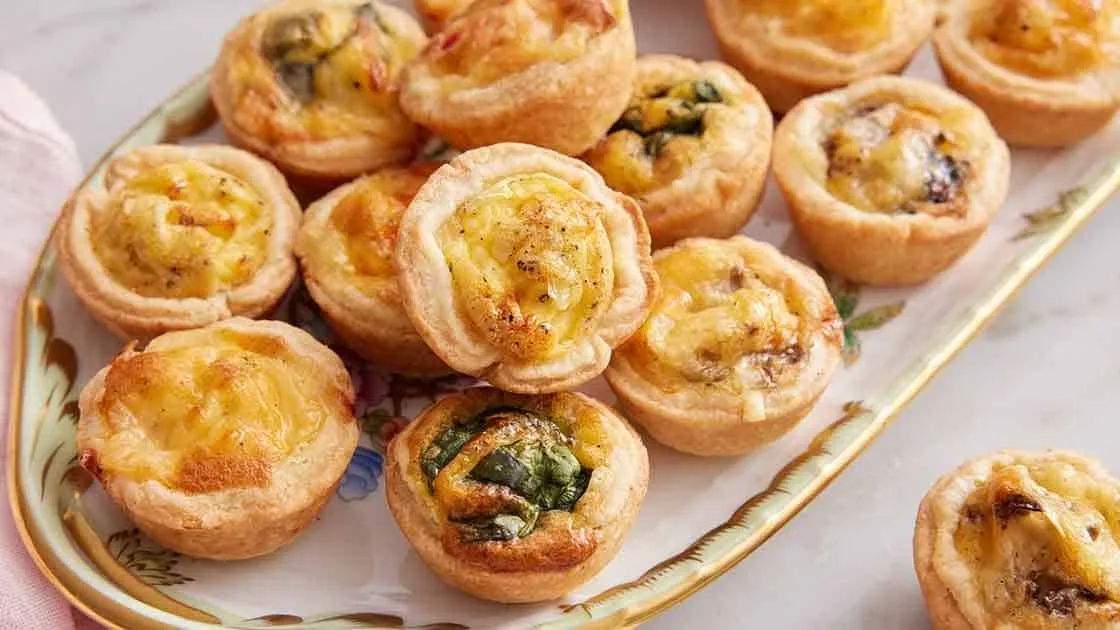 New Year 2024 Quick And Easy Snacks To Prepare At Home To Elevate The   Mini Quiche Recipe Social 170401368385516 9.webp