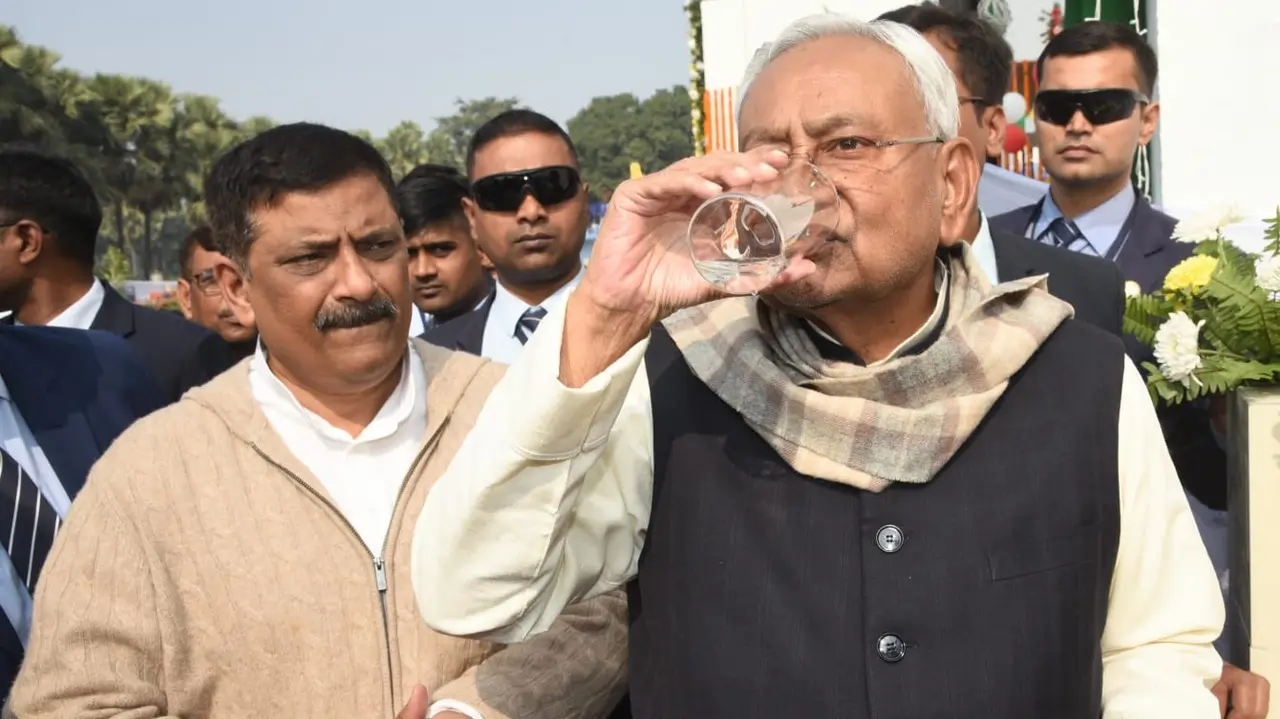 Nitish Kumar: Man of twist and turns