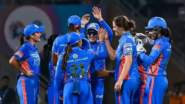Mumbai Indians reach the final for the second time in wpl 2025 after defeating Gujarat Giants