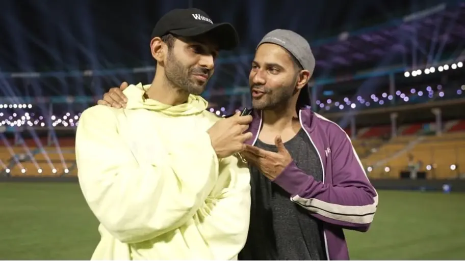 WPL 2024: Kartik Aaryan, Varun Dhawan Excited To Turn 'Cheerleaders' At Opening Ceremony Kartik Aaryan and Varun Dhawan