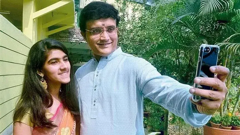 Sourav Ganguly's daughter surpasses expectations to become a corporate titan at PwC and Deloitte Sourav Ganguly's daughter Sana Ganguly's salary package, career and more