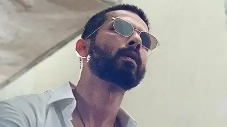 Shahid Kapoor is a 'rebellious police officer' in new film titled Deva; release date announced Shahid Kapoor announces new project