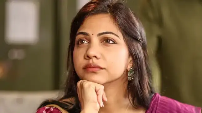 Leo actor Madonna Sebastian reveals what she did after news of her 'secret role' in film was leaked Madonna Sebastian