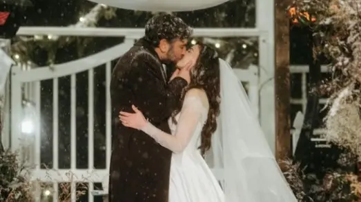 How I Met Your Mother Actor Josh Radnor Ties Knot With Long Time Girlfriend Jordana Jacobs Josh Radnor