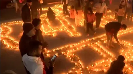 WATCH | Thousands of Diyas Lit in Madhya Pradesh's Orchha Ahead of Pran Pratishtha Diyas lit in MP