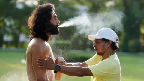 Animal BTS Photo Shows Ranbir Kapoor Prepping For Viral Nude Scene Ranbir Kapoor