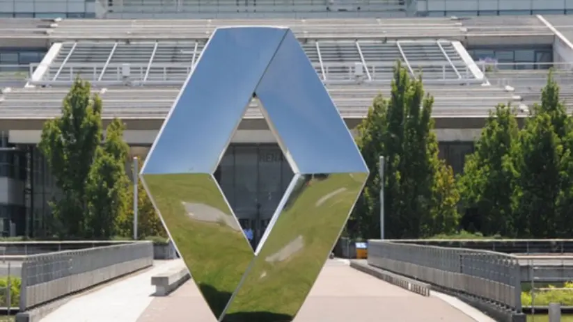 Cash haul drives Renault, Stellantis shares higher Cash haul drives Renault, Stellantis shares higher