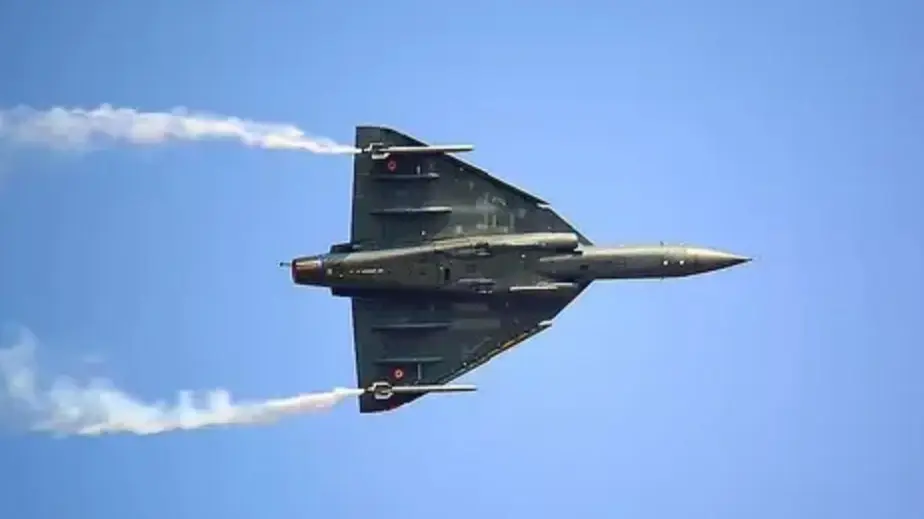 Defence acquisition projects