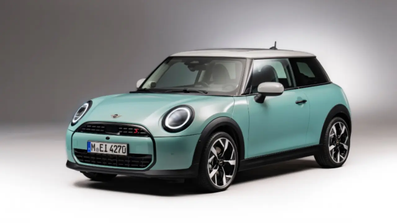 Mini Cooper unveils last ICE vehicle, marking e-mobility shift