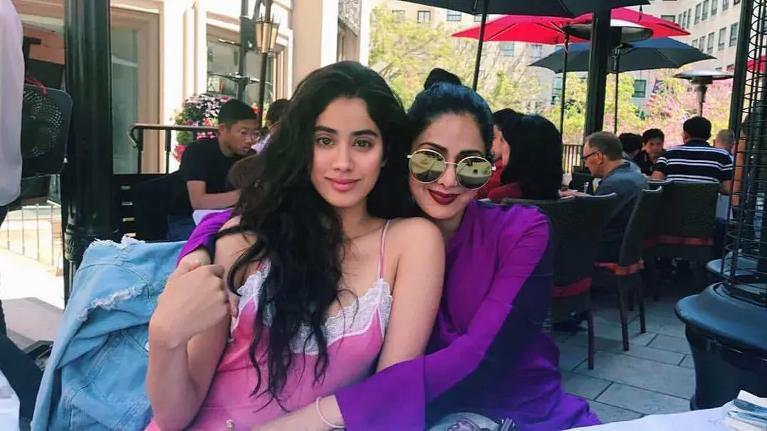 Janhvi Kapoor Recalls Having A Panic Attack After Watching A Tribute To Her Late Mother Sridevi Janhvi Kapoor, Sridevi