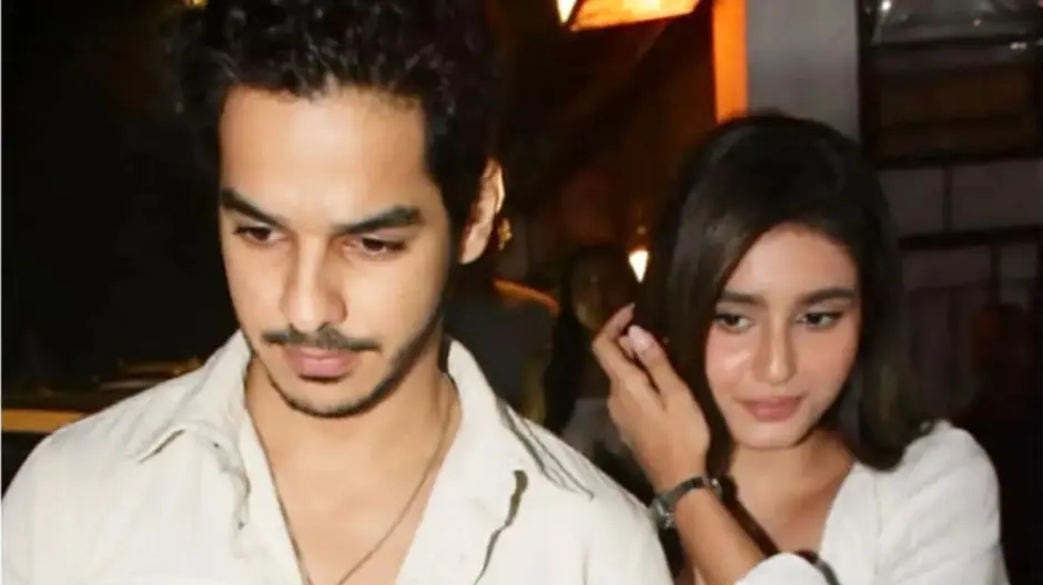 Watch: Ishaan Khatter Steps Out Hand-in-hand With Bae Chandni Bainz For Valentine's Dinner Date Ishaan Khatter with Chandni Bainz