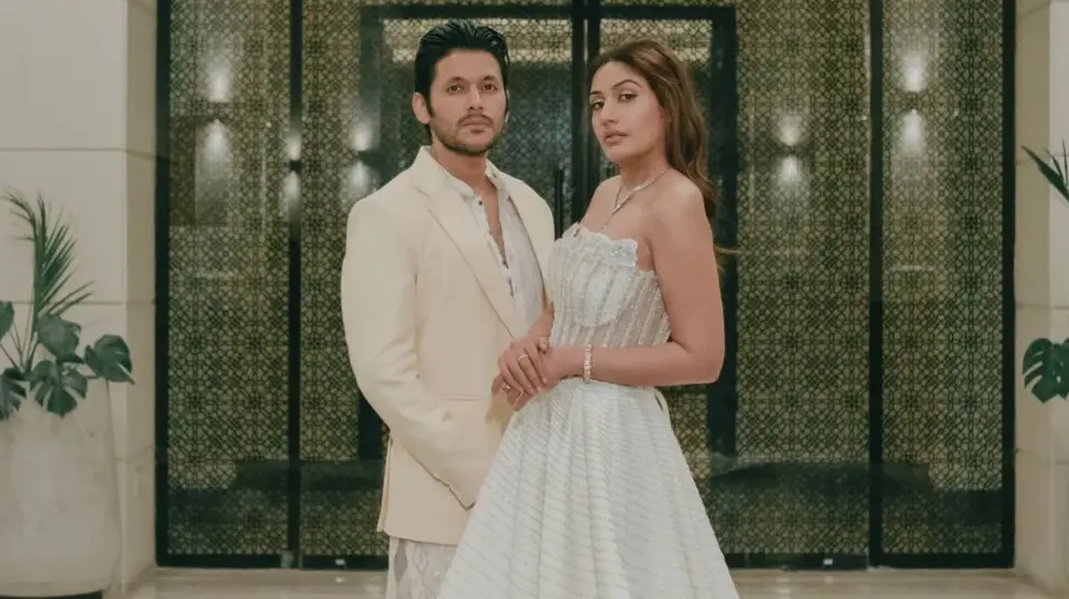 Surbhi Chandna, Karan Sharma's Dreamy Pre-wedding Photoshoot Has A Delhi Connection Surbhi Chandna, Karan Sharma