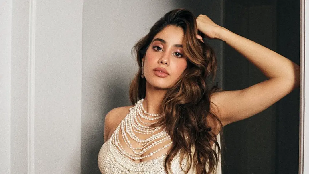 Janhvi Kapoor Regrets Studying Acting In Los Angeles: I Wish I Could've Used That Time To... Janhvi Kapoor