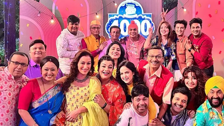 TMKOC Actors Share Glimpses Of Their Grand Celebration As Show Completes 4000 Episodes TMKOC team celebrating 4000th episode