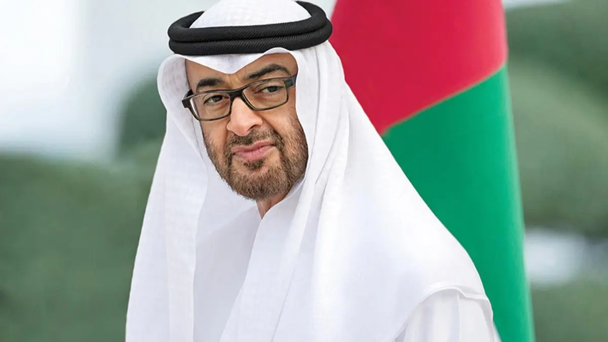 Meet The World's Richest Family Who Owns Rs. 4,000 Crore Palace, 700 Cars, 8 Jets This 56-member family lives in Rs 4000 crore palace, owns 700 cars