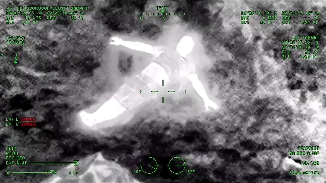 Florida man makes ‘dirt angels’ while hiding from cops following Christmas Eve car crash.